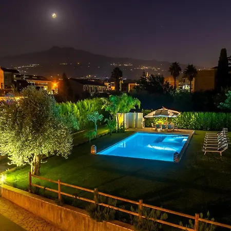 Carmela Fiumefreddo di Sicilia